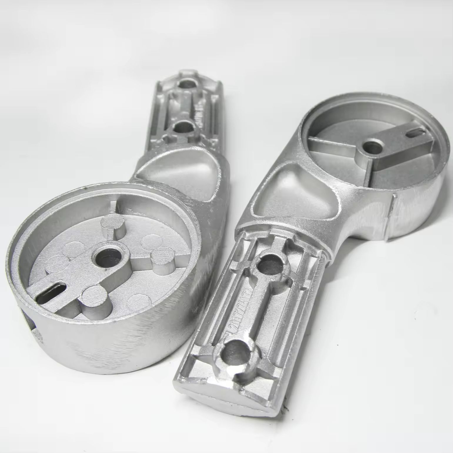 Pièces OEM pour Vannes Moulage Sable et Cire Perdue Acier Alu