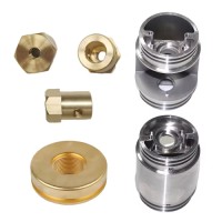 Arbre de Transmission Automobile sur Mesure - Usinage CNC Laiton/Acier Inox, Électroérosion pour Pièces Résistantes à l'Usure
