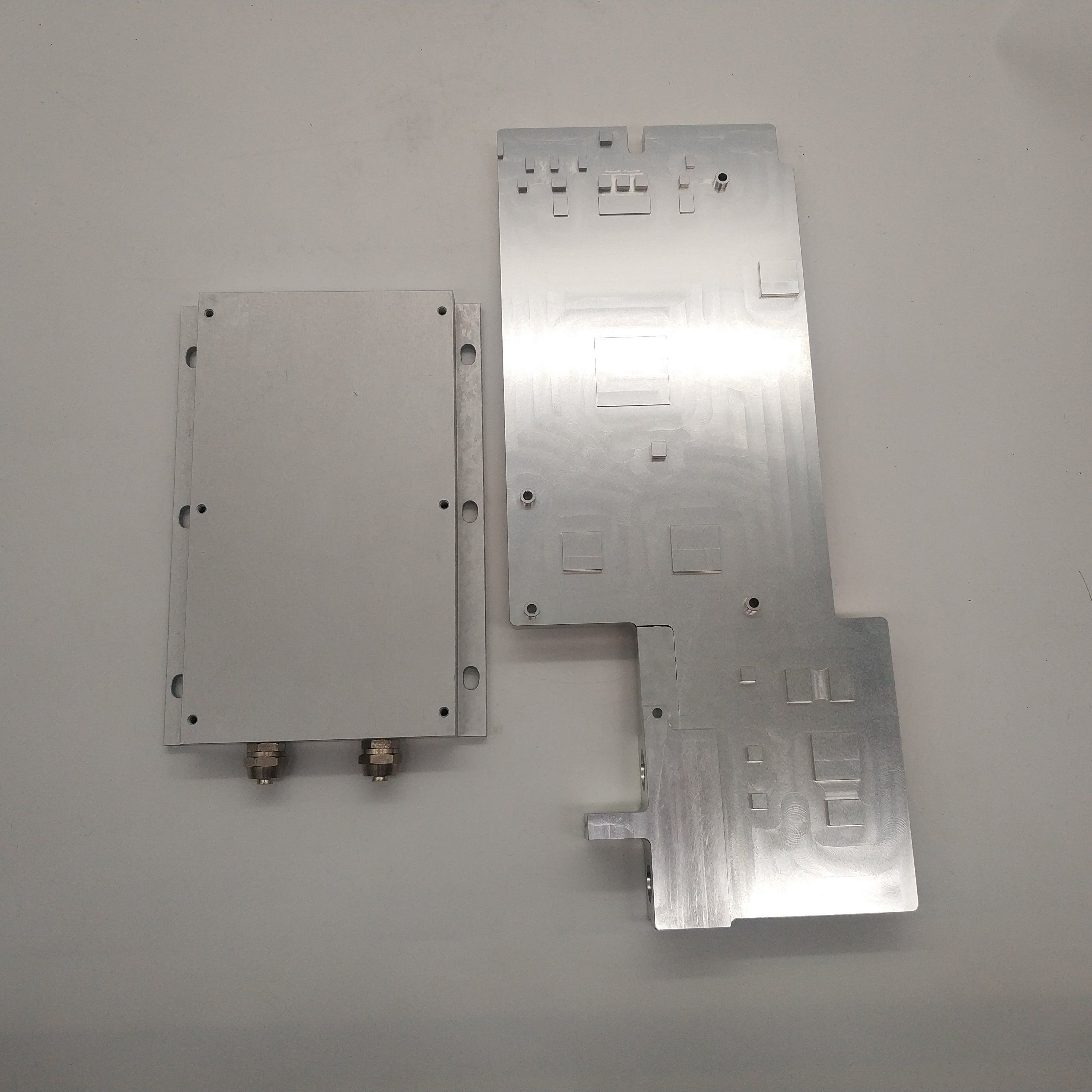 New Liquid Cooling Plate Aluminum Water Cooling Block with Brazed CNC Machining Liquid Cold Plate for Improved Cooling